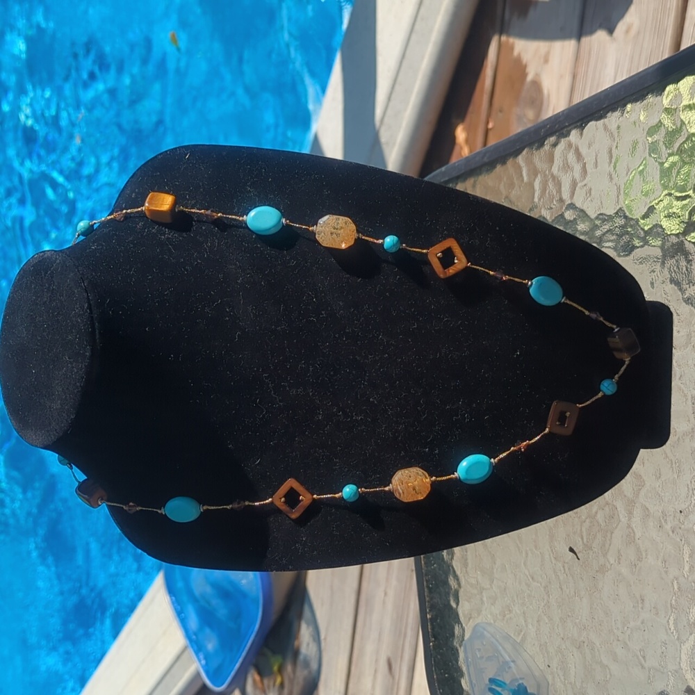 Signed Premier Designs Promenade Necklace
